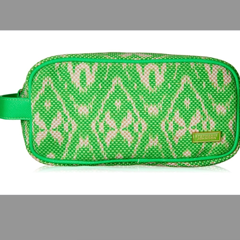 NWOT  Stephanie Johnson Debbie Dopp Kit Toiletry Travel Make Up, Tamarindo Green